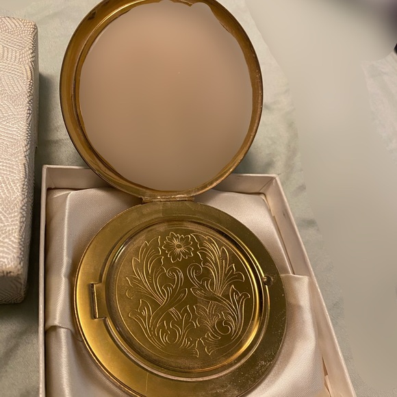 Vintage Zell Powered compact & spoon - Picture 4 of 7